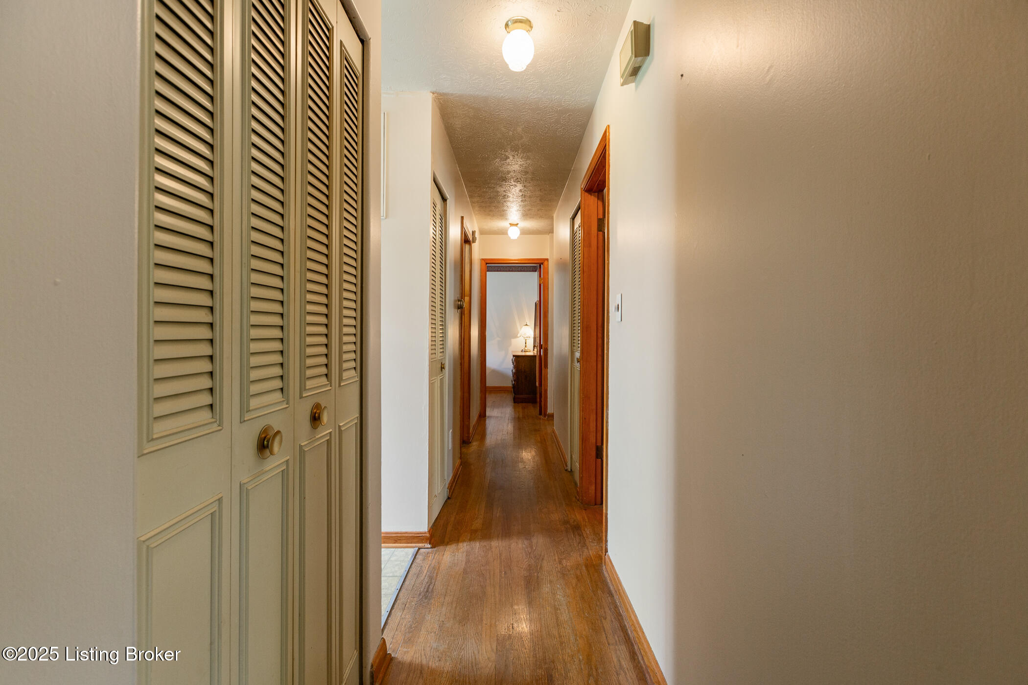 10108 Caven Ave, Louisville, Kentucky image 26