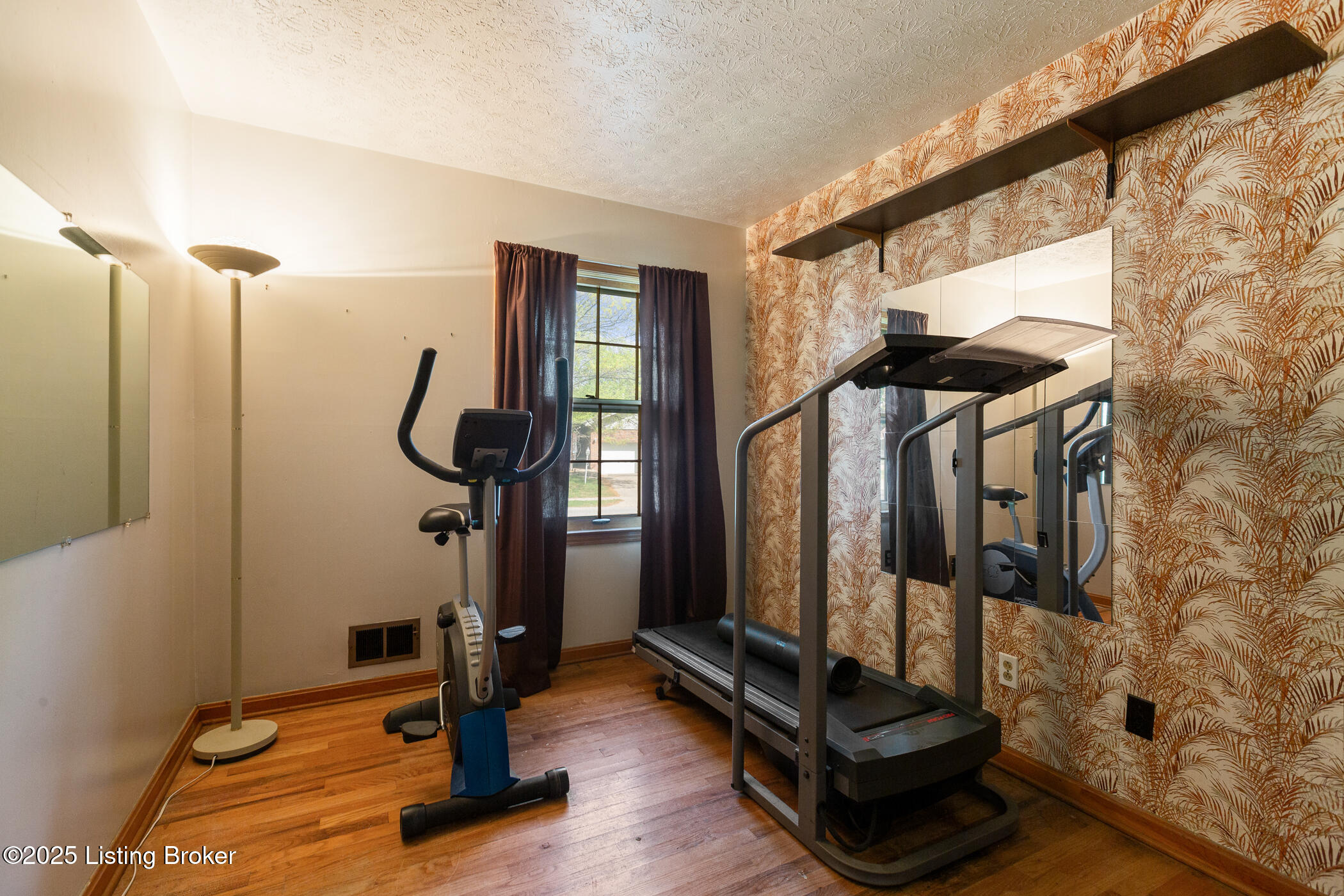 10108 Caven Ave, Louisville, Kentucky image 7
