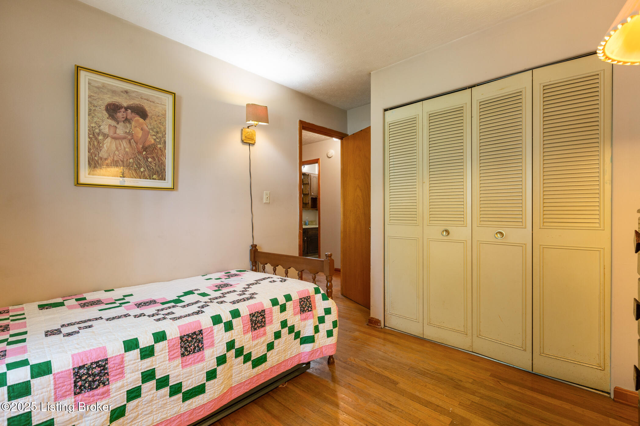 10108 Caven Ave, Louisville, Kentucky image 33