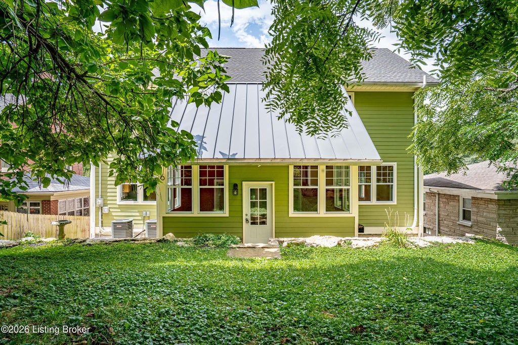 Photo of 1854 Trevilian Way, Louisville, KY 40205 (MLS # 1724241)