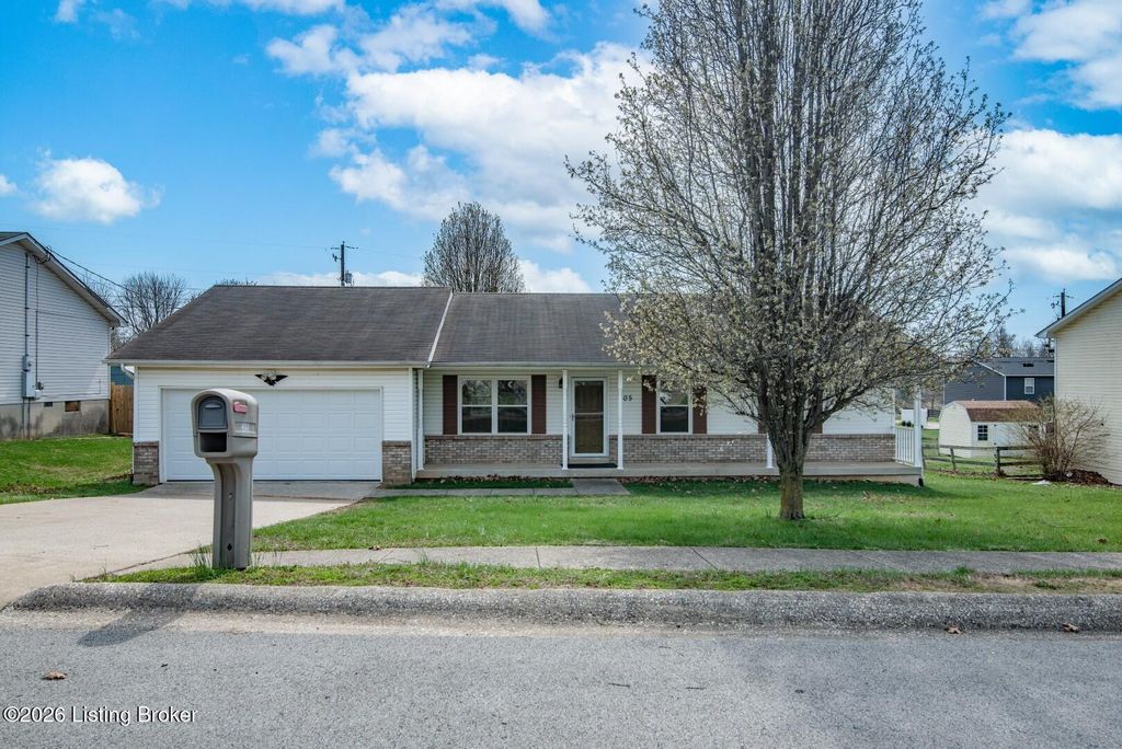 Photo of 305 Routt Dr, Elizabethtown, KY 42701 (MLS # 1713249)