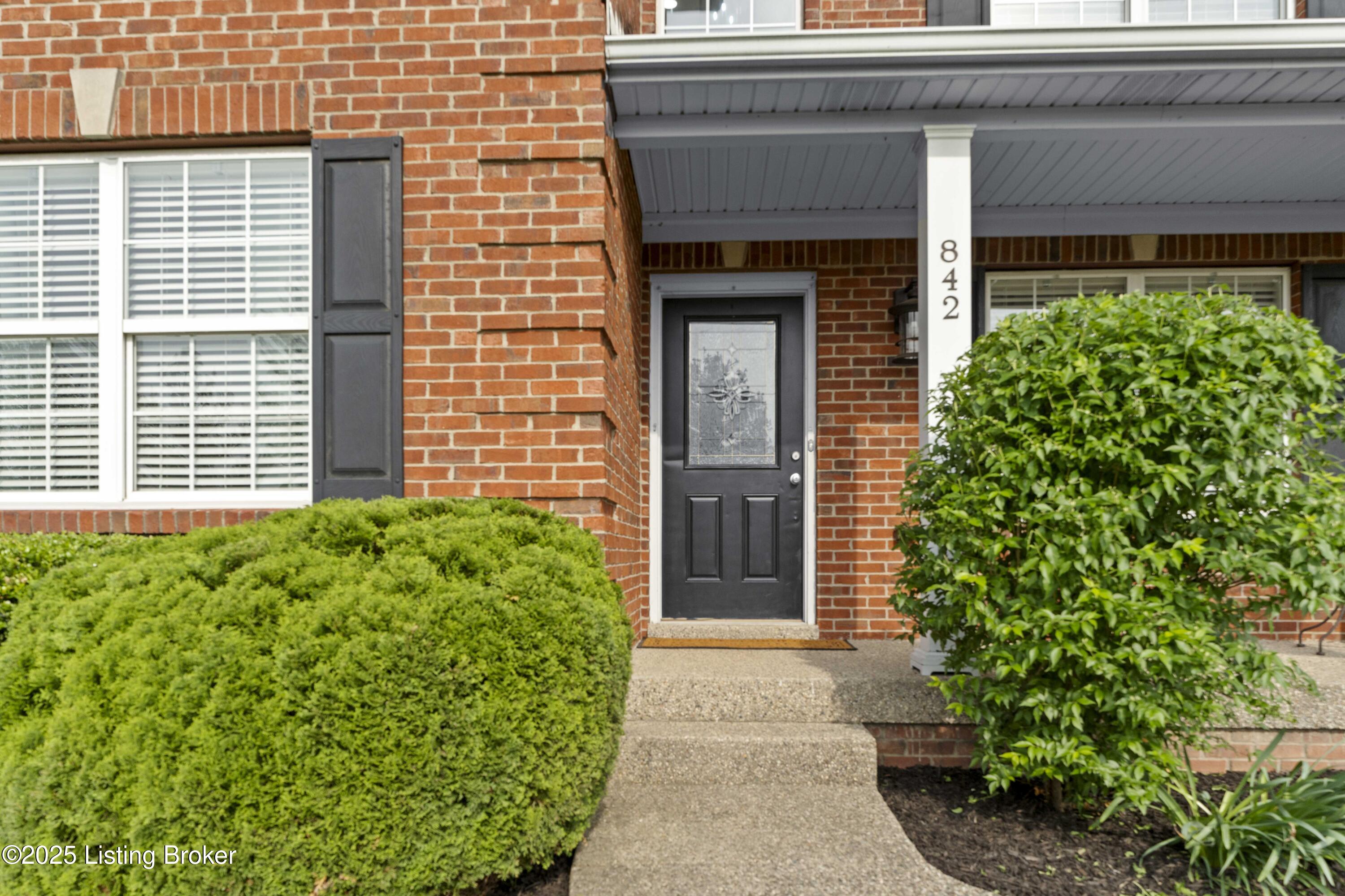 842 Abingdon Cir, Shelbyville, Pennsylvania image 3