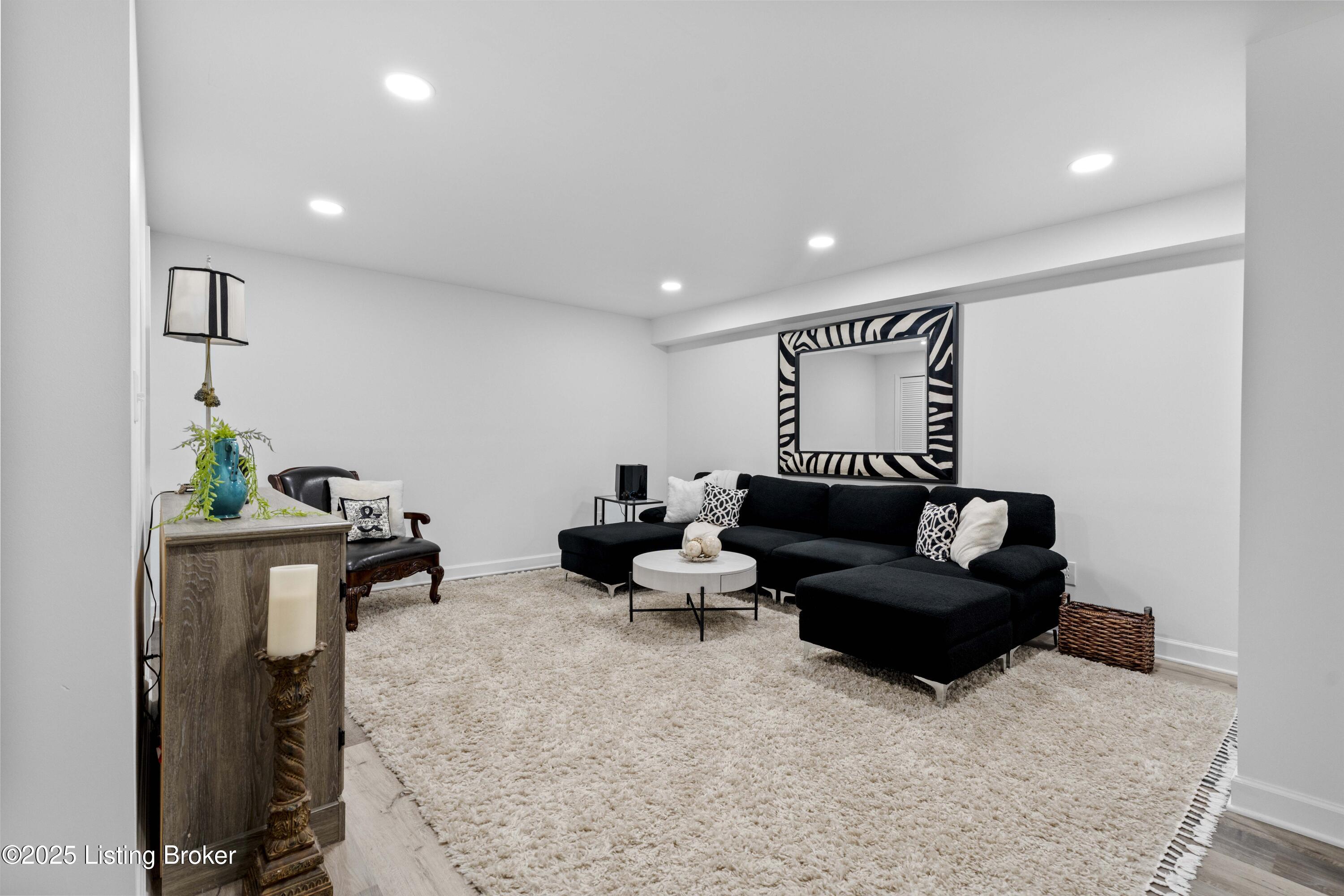 842 Abingdon Cir, Shelbyville, Pennsylvania image 34