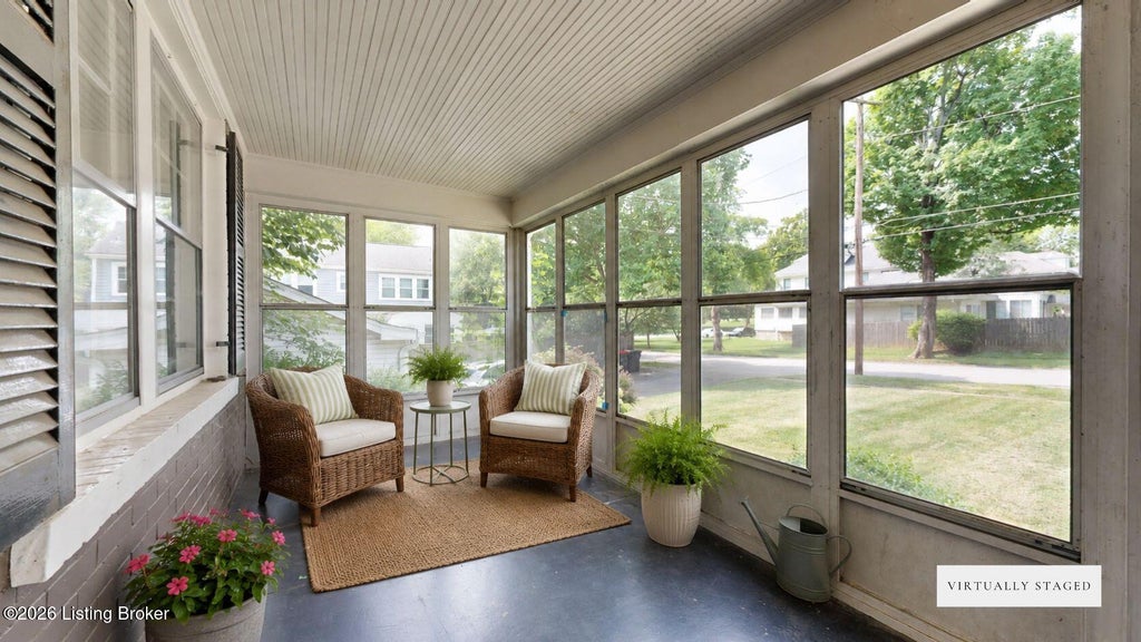 Photo of 299 Winton Ave, Louisville, KY 40206 (MLS # 1732227)