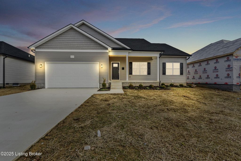 Photo of 213 Alreva Rd, Louisville, KY 40216 (MLS # 1705701)