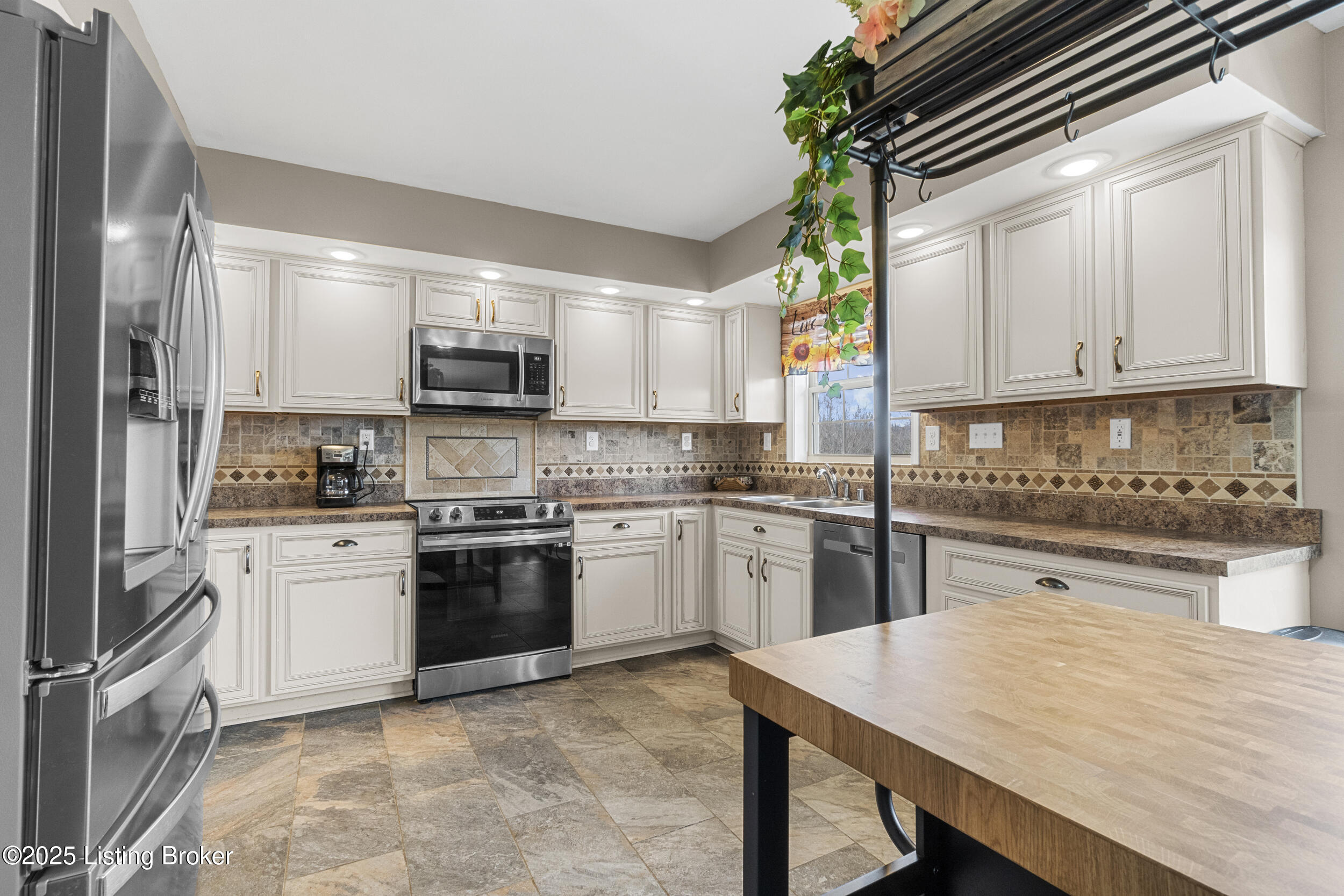 2314 Alton Station Rd, Lawrenceburg, Kentucky image 7