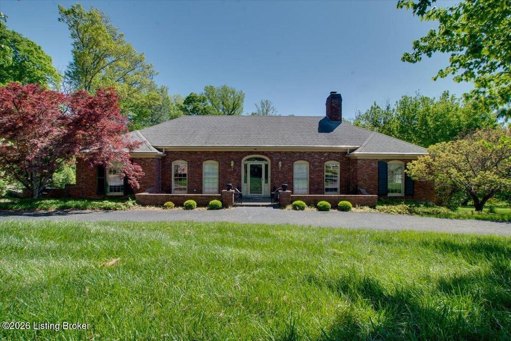 Photo of 7308 Shadwell Ln, Prospect, KY 40059 (MLS # 1715471)