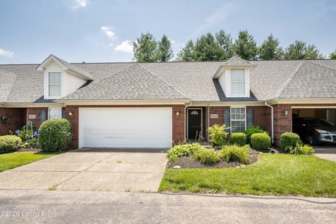 Condo For Sale - 6616 Woods Mill Dr<br/> Louisville, KY 40272