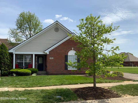 Homes For Sale - 1107 Belmont Park Way<br/> Louisville, KY 40243