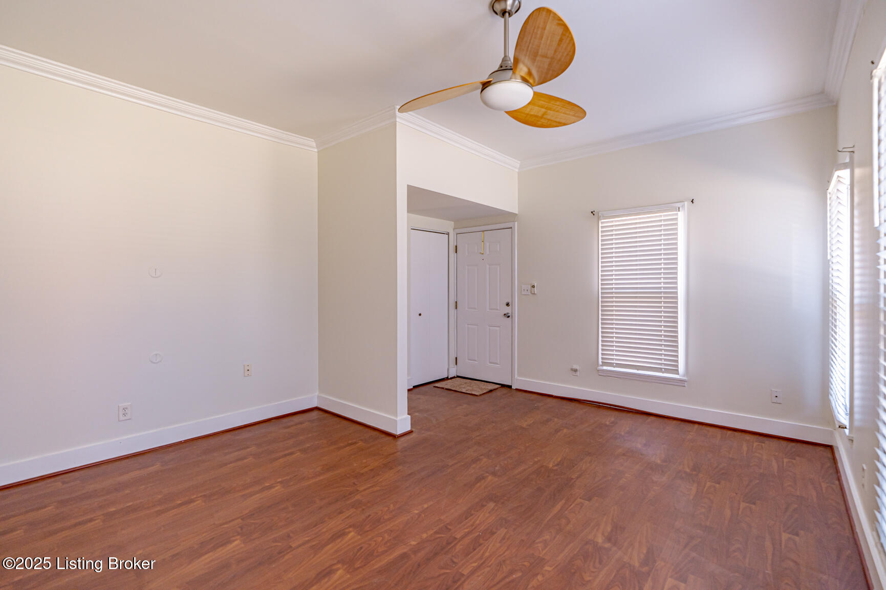 1140 S 1st St #10, Louisville, Kentucky image 6