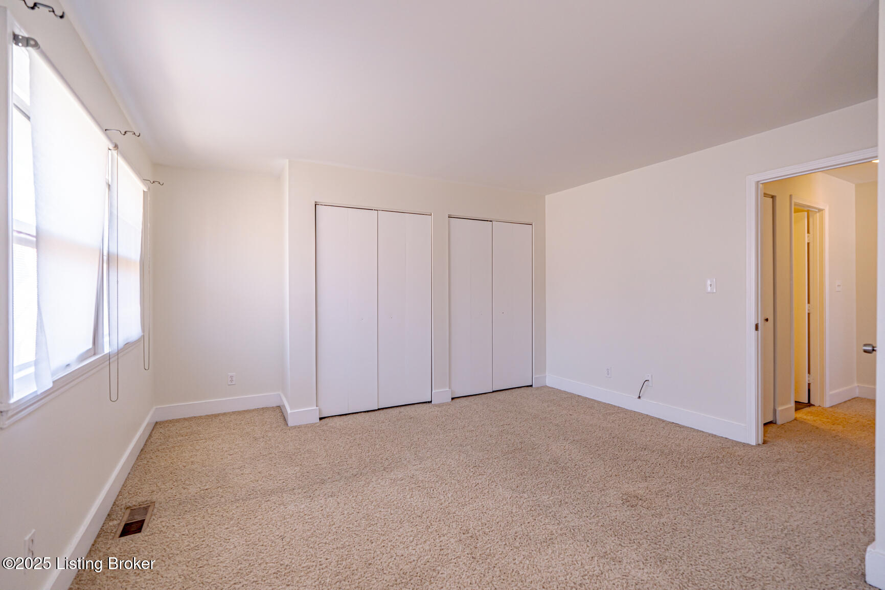 1140 S 1st St #10, Louisville, Kentucky image 16