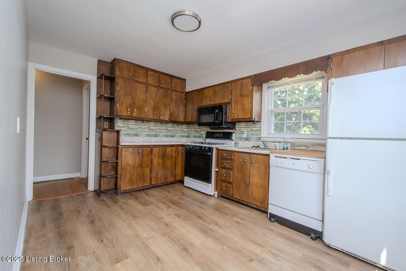 3547 Kings Hwy, Louisville, Pennsylvania image 10