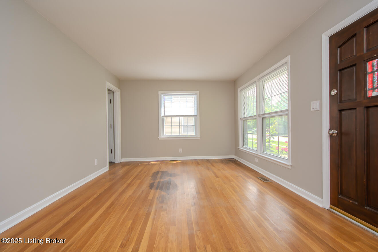 3547 Kings Hwy, Louisville, Pennsylvania image 2