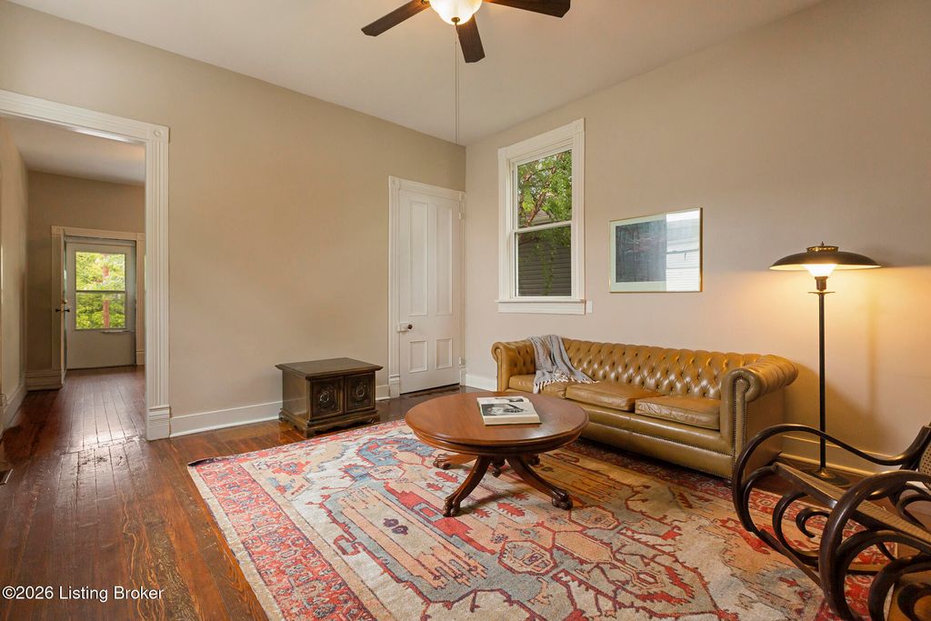 Photo of 826 Mulberry St, Louisville, KY 40217 (MLS # 1718445)