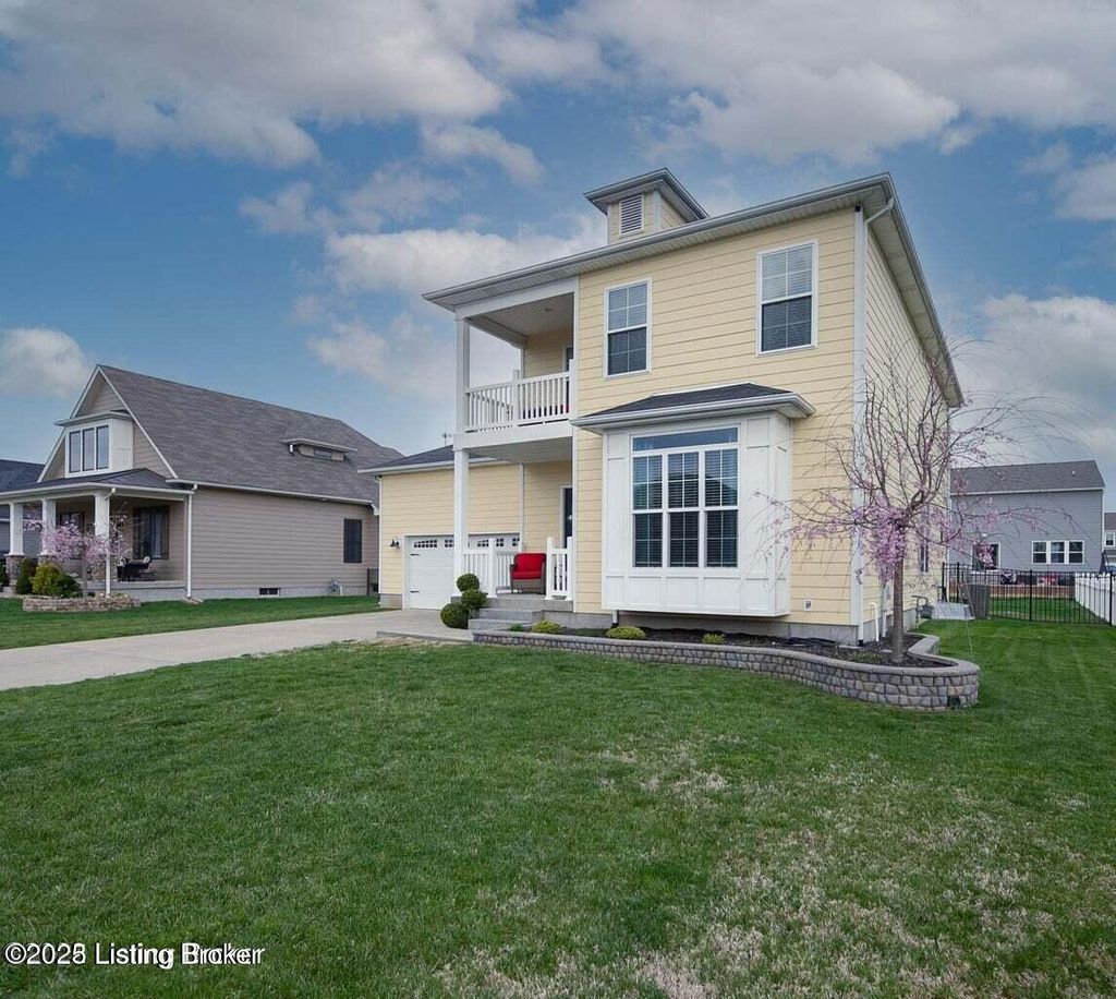 Photo of 182 Washington Commons Dr, Mt Washington, KY 40047 (MLS # 1704157)