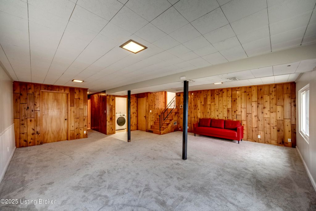 Photo of 609 Wilderness Rd, Louisville, KY 40214 (MLS # 1705681)