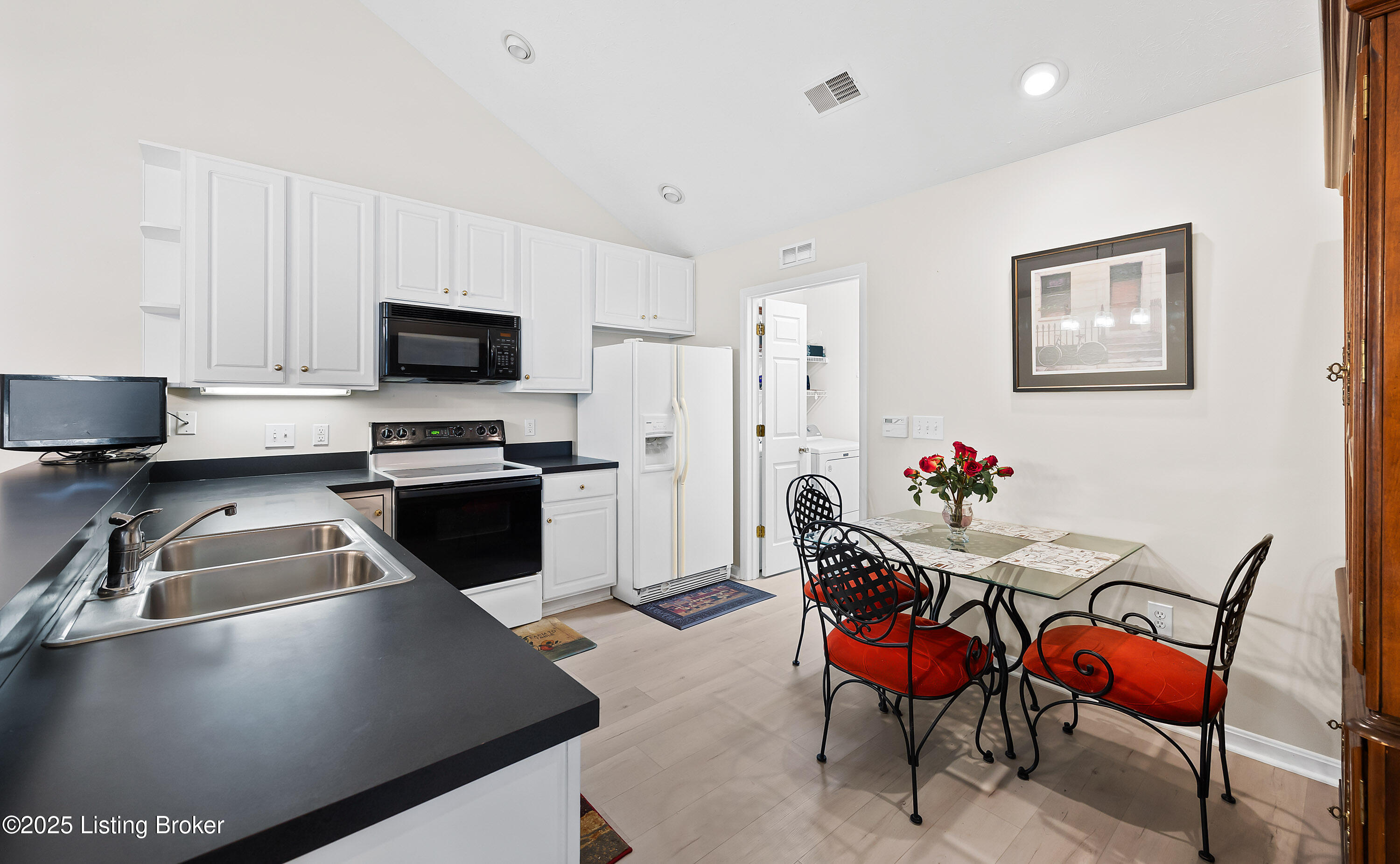 200 Troon Village Way, Louisville, Kentucky image 10
