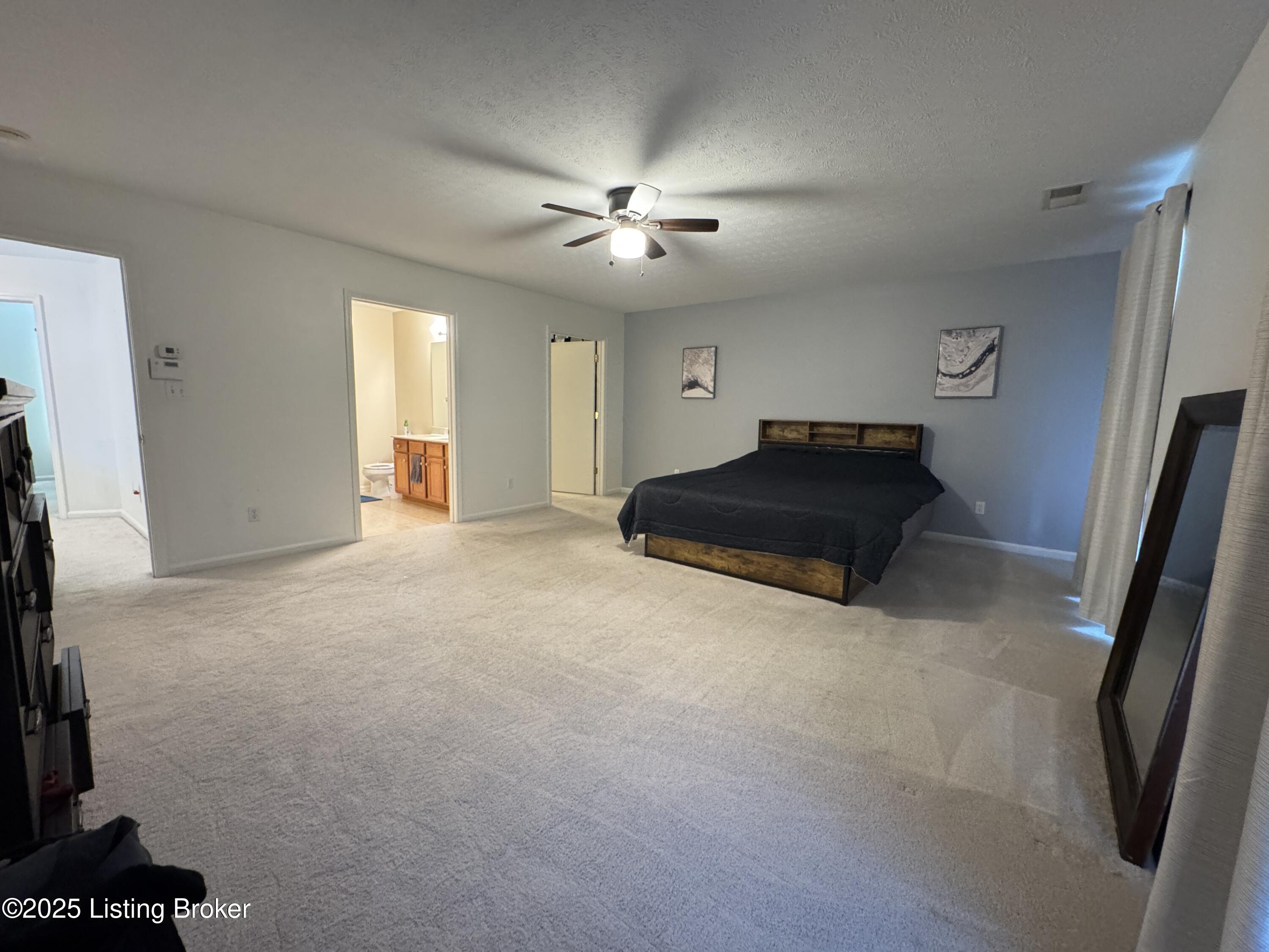 8005 Grandmeadow Ln, Louisville, Kentucky image 15