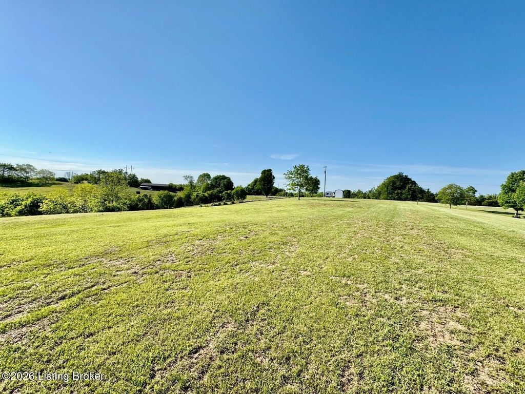 Photo of 1701 Hardesty Rd, Springfield, KY 40069 (MLS # 1717108)