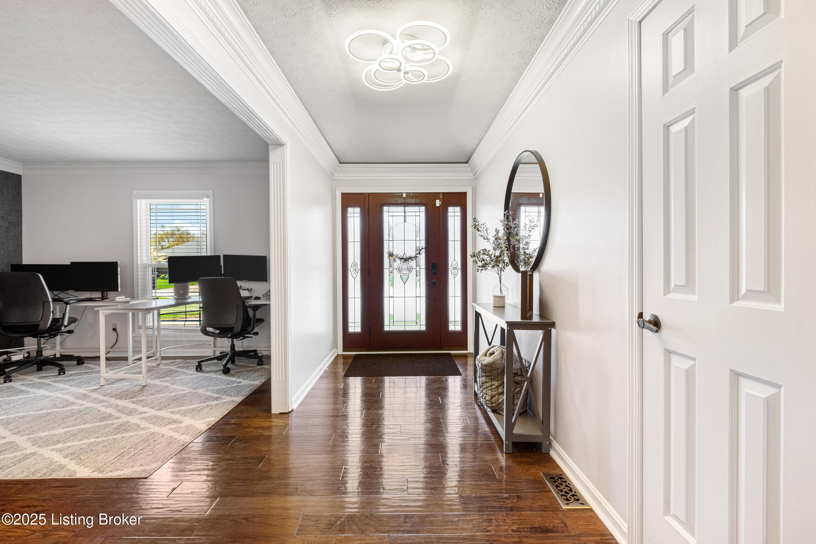 7303 Olde Nantucket Cove, Louisville, Kentucky image 3