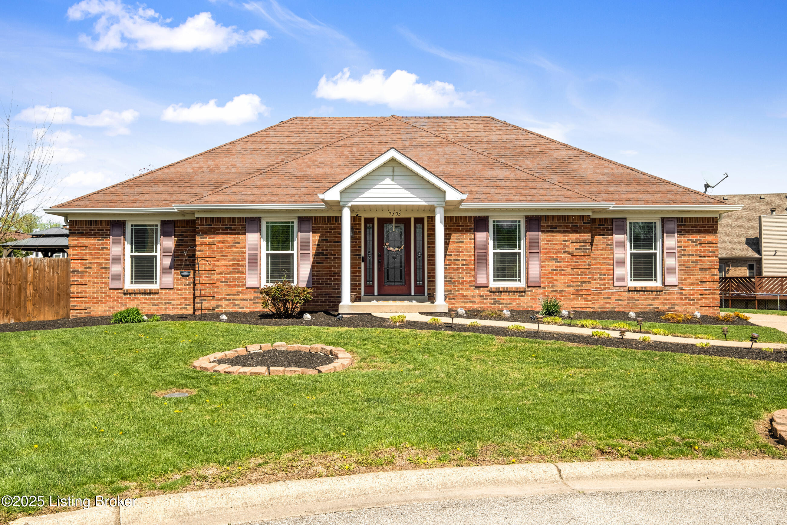 7303 Olde Nantucket Cove, Louisville, Kentucky image 1