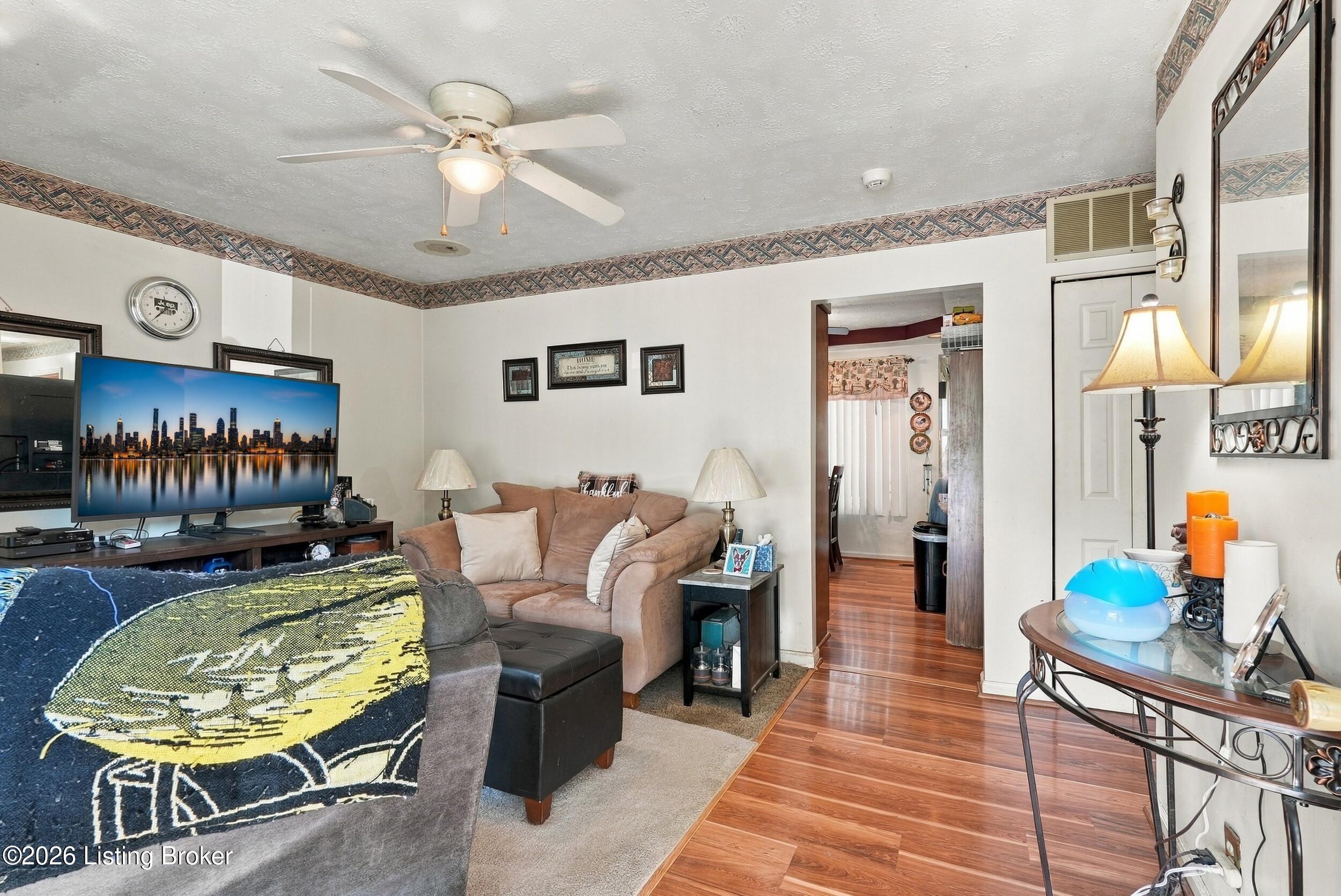 6115 Julie Kays Way