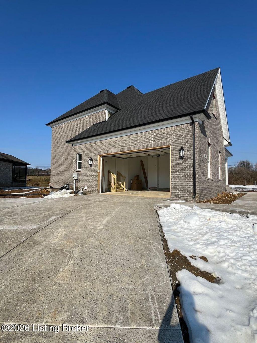 Photo of 15967 Cumberland Lake Cir, Louisville, KY 40245 (MLS # 1711526)