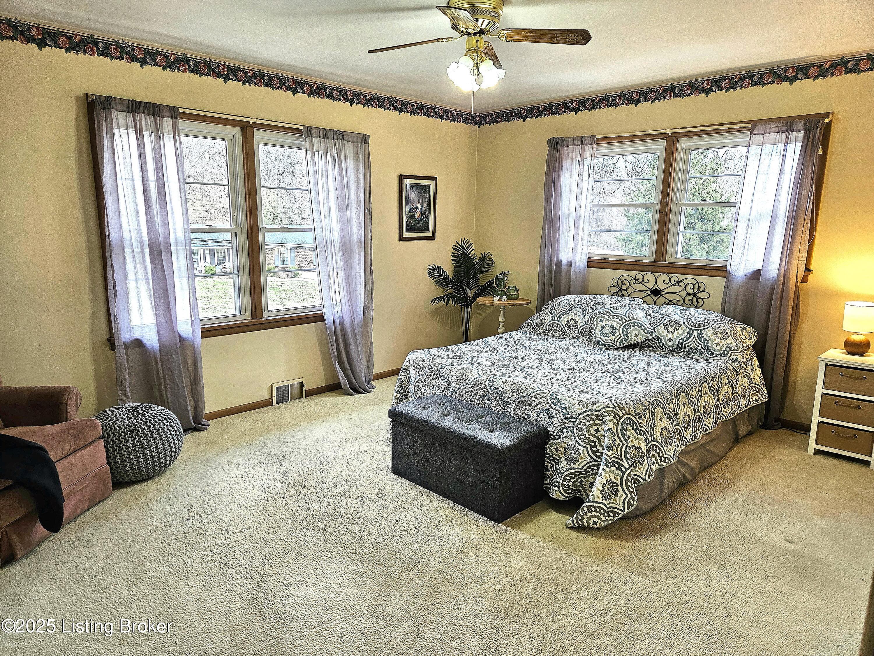 1516 Dawn Dr, Louisville, Kentucky image 27
