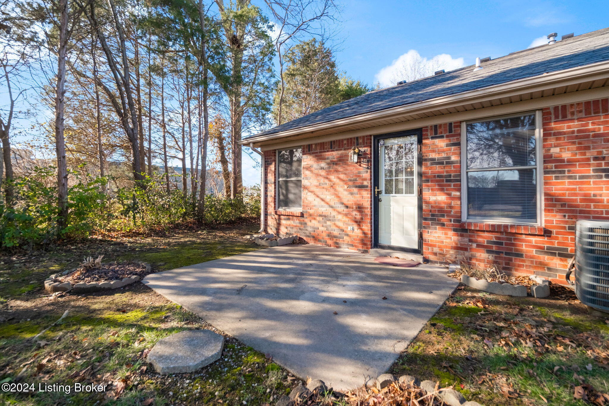 133 Huron Ct, Shepherdsville, Kentucky image 28