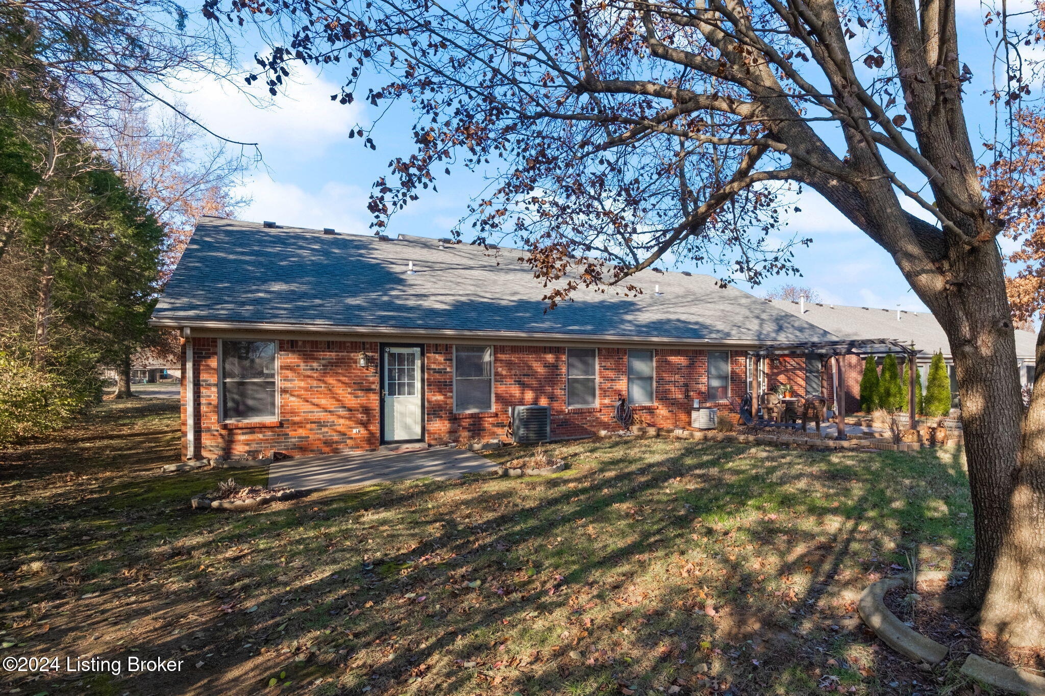 133 Huron Ct, Shepherdsville, Kentucky image 27