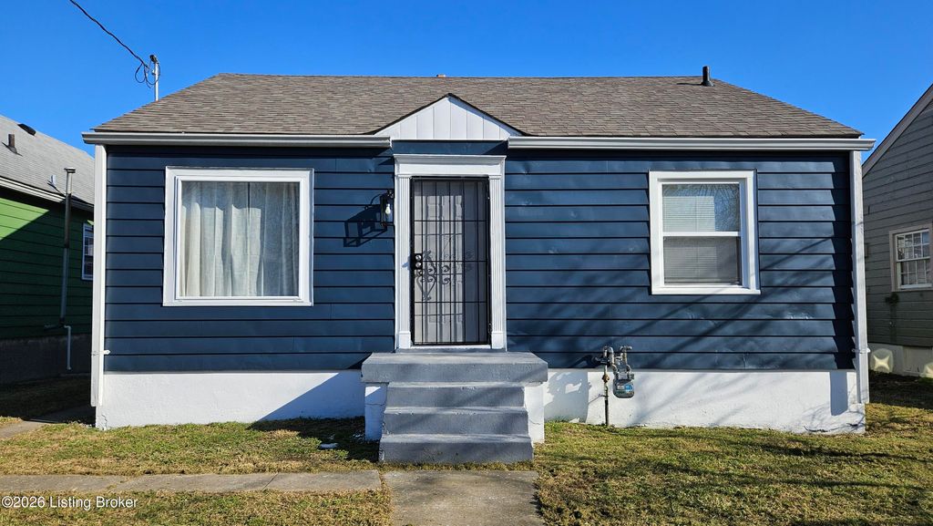 Photo of 319 Cecil Ave, Louisville, KY 40211 (MLS # 1709050)