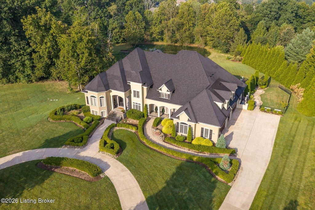 Photo of 18420 Bridgemore Ln, Louisville, KY 40245 (MLS # 1731942)