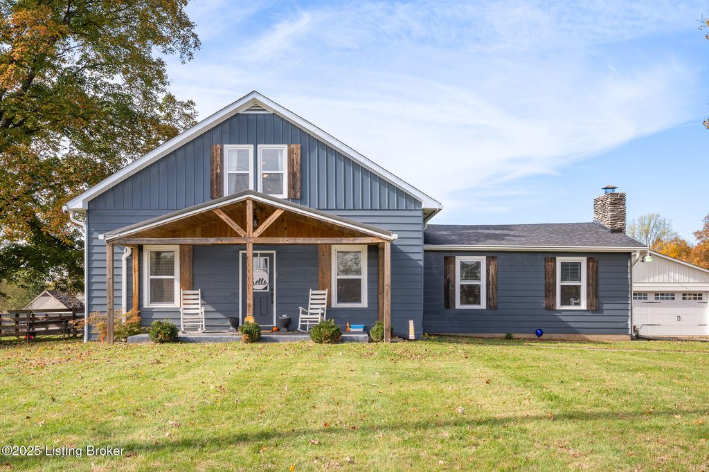 Photo of 2630 Cedar Pointe Rd, La Grange, KY 40031 (MLS # 1703019)
