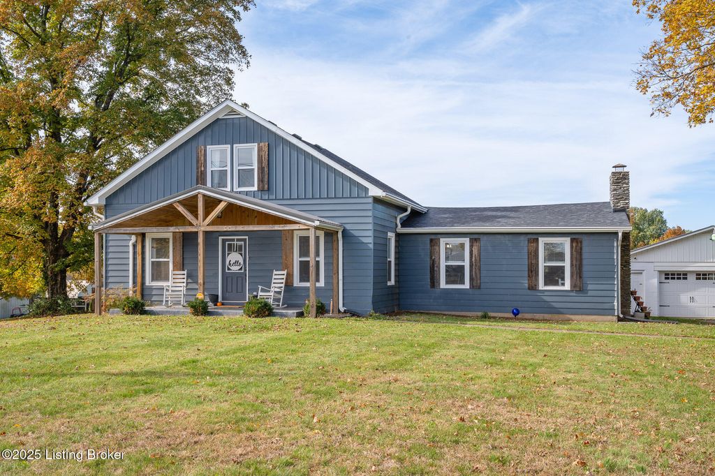 Photo of 2630 Cedar Pointe Rd, La Grange, KY 40031 (MLS # 1703019)