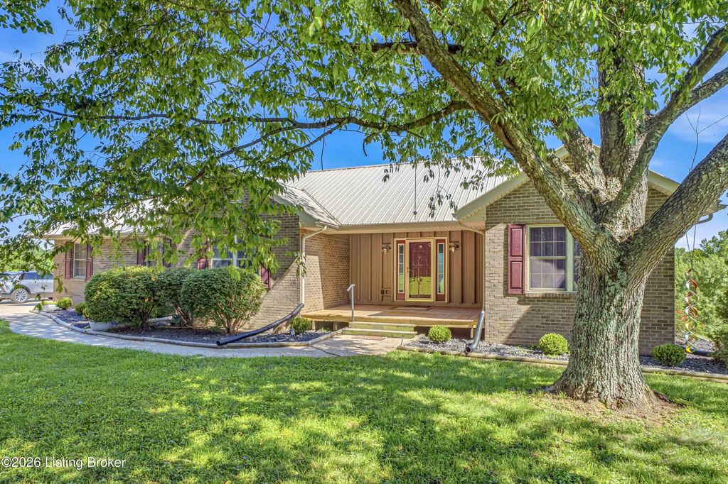 Photo of 268 River Park Blvd, Taylorsville, KY 40071 (MLS # 1723460)