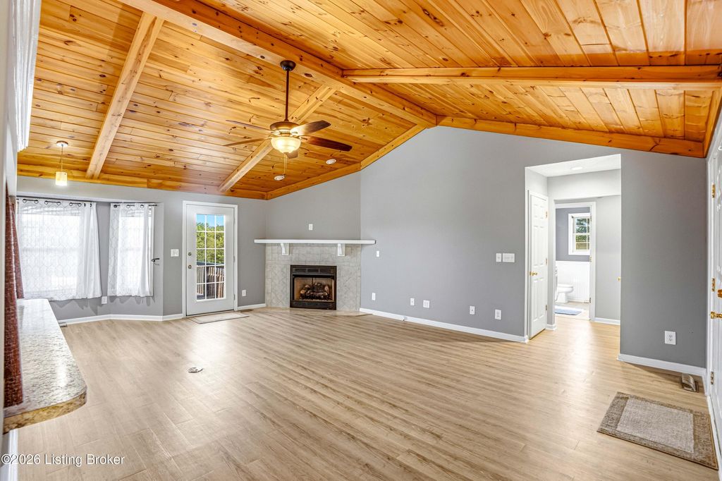 Photo of 268 River Park Blvd, Taylorsville, KY 40071 (MLS # 1723460)