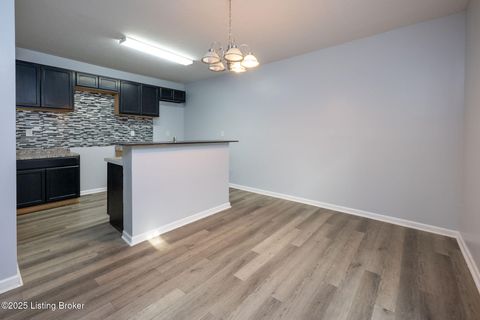 Photo of 2831 W Madison St, Louisville, KY 40211 (MLS # 1708722)