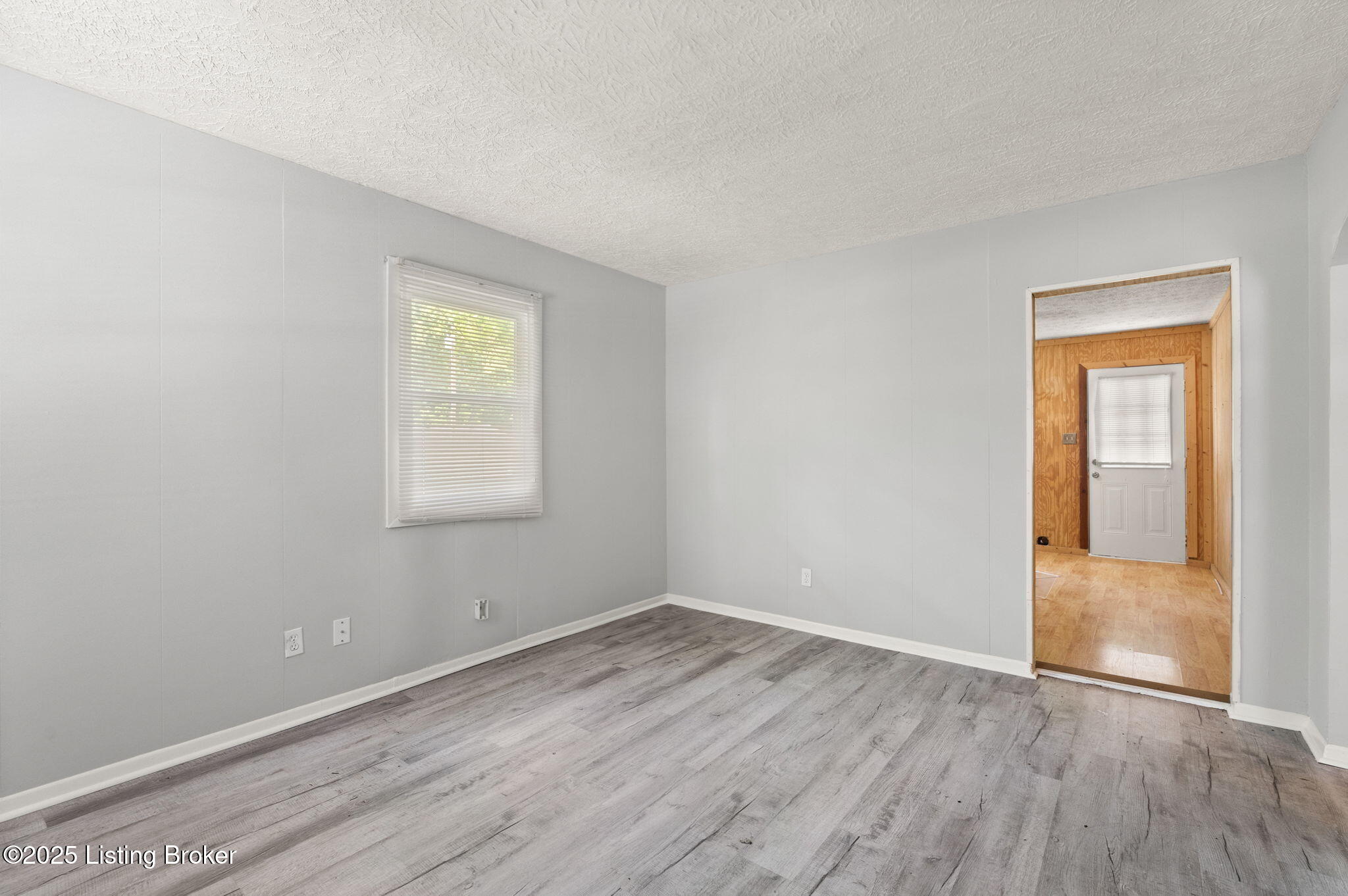 6614 Putman St, Louisville, Kentucky image 7