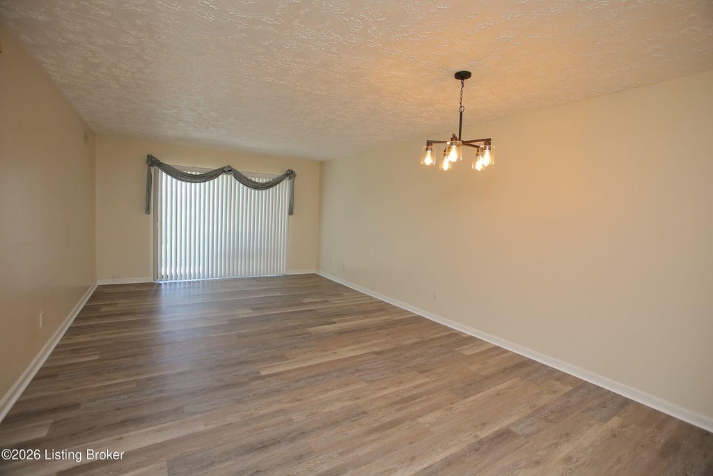 Photo of 1600 Gardiner Ln #204, Louisville, KY 40205 (MLS # 1717124)