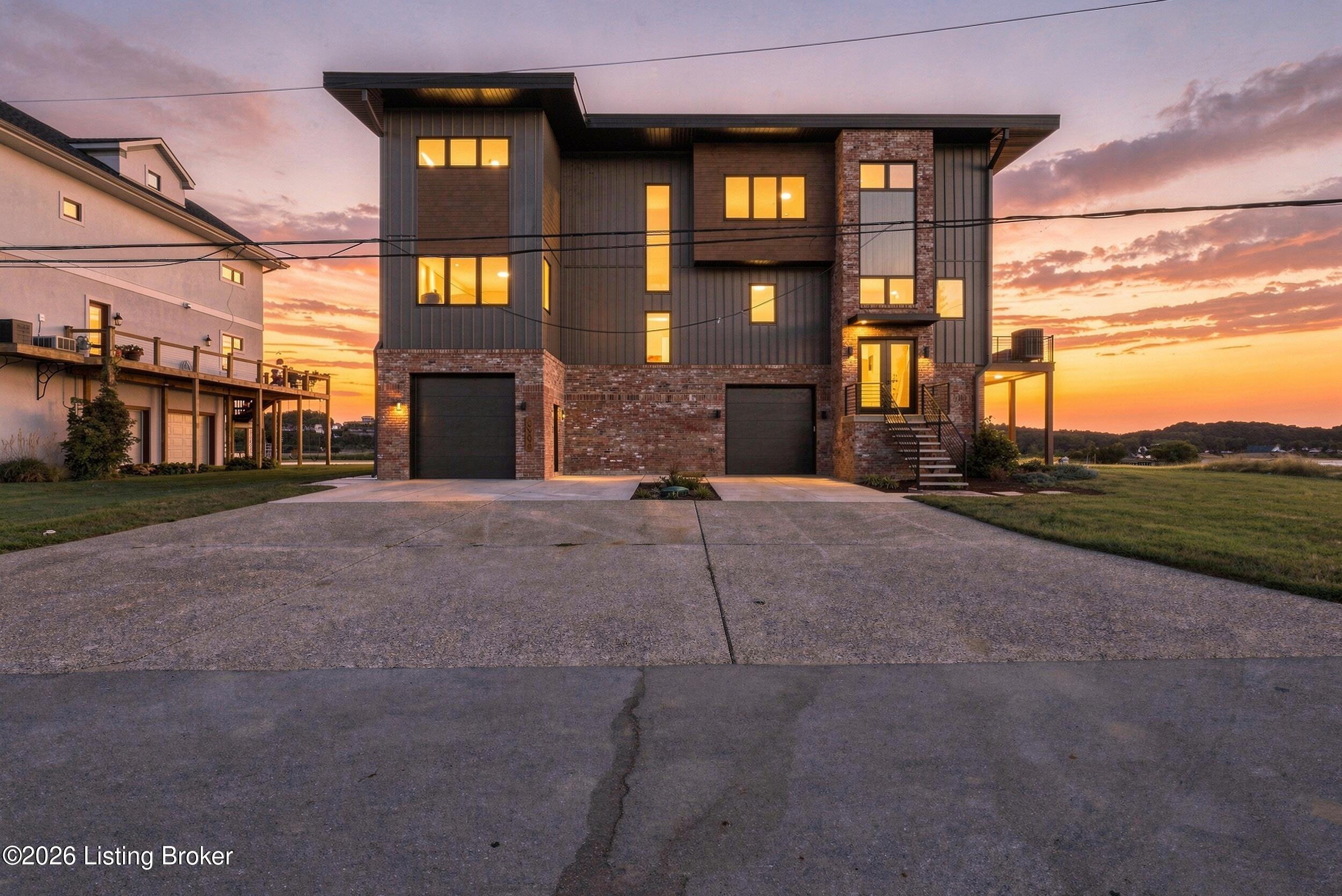 6904 Beachland Beach Rd