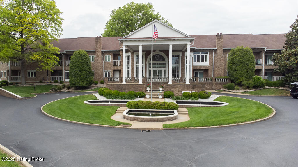8605 Shelbyville Rd #208, Louisville, Kentucky image 32