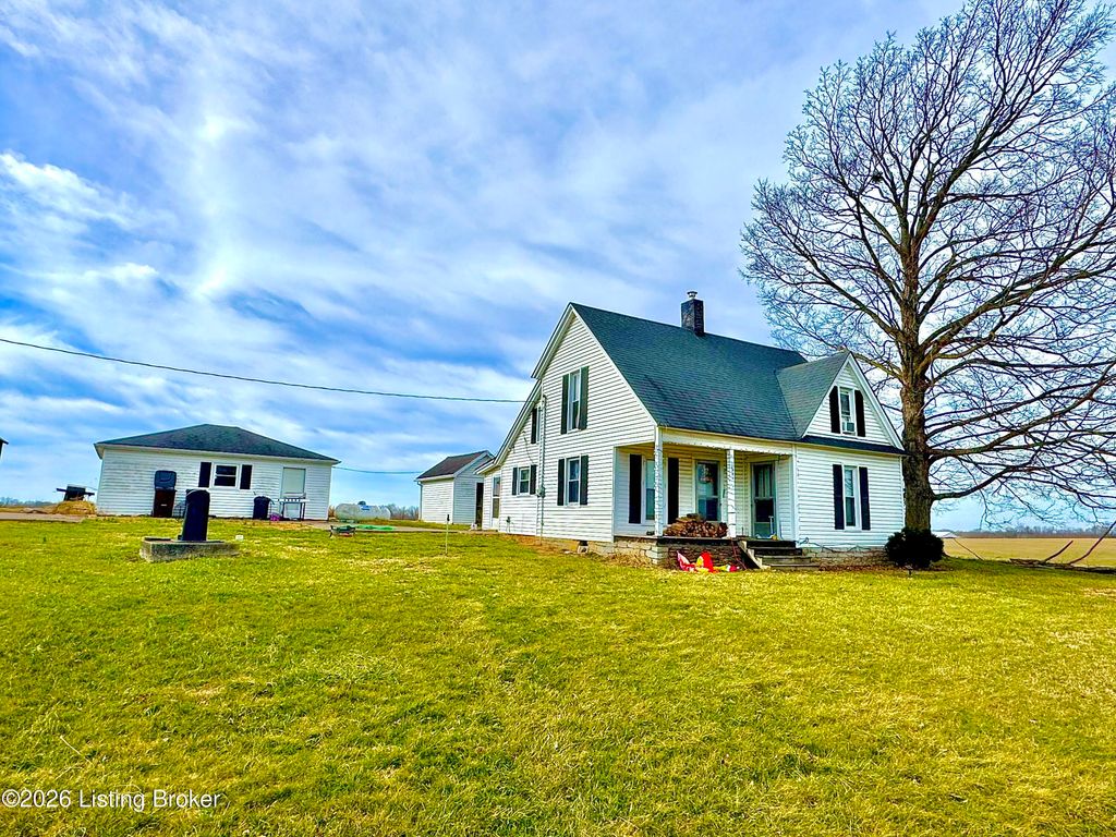 Photo of 10586/1096 Mount Eden Rd, Waddy, KY 40076 (MLS # 1707013)