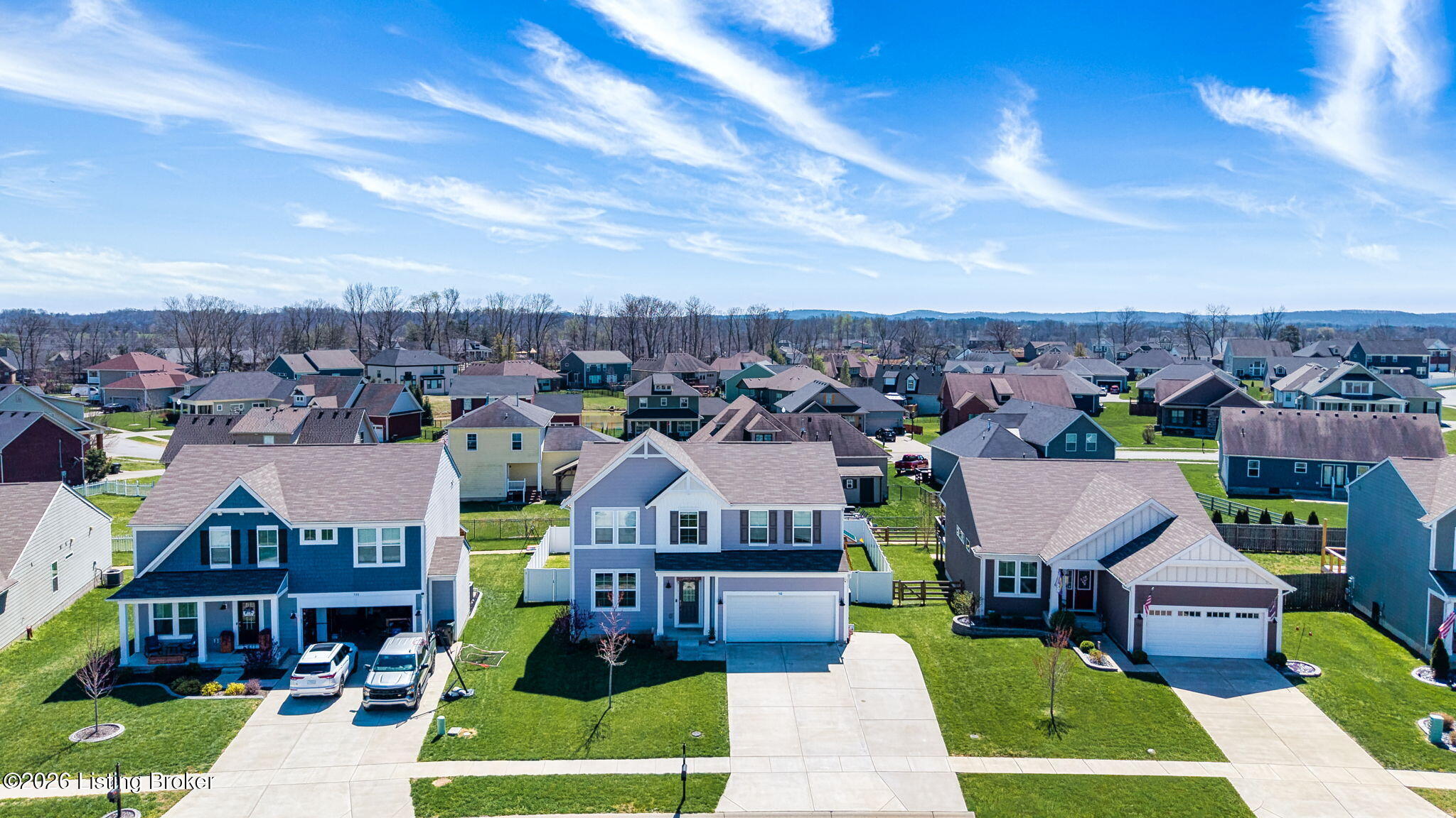 518 Williamsburg Dr