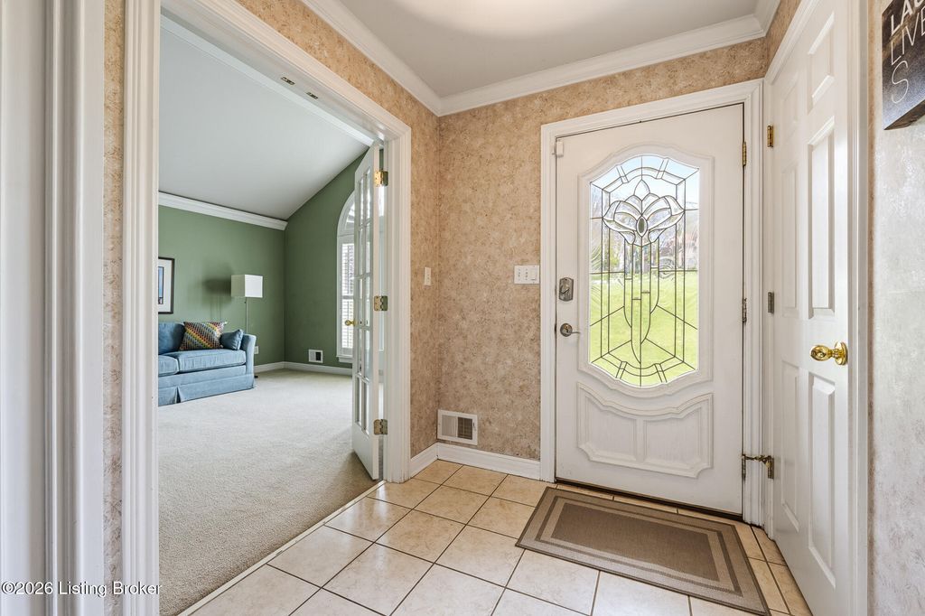 Photo of 7600 Park Place Cir, Crestwood, KY 40014 (MLS # 1713241)