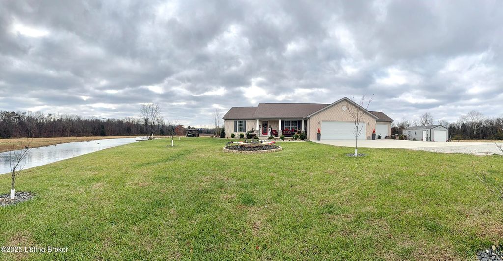 Photo of 1180 S Sanders Ln, Lebanon Junction, KY 40150 (MLS # 1705401)