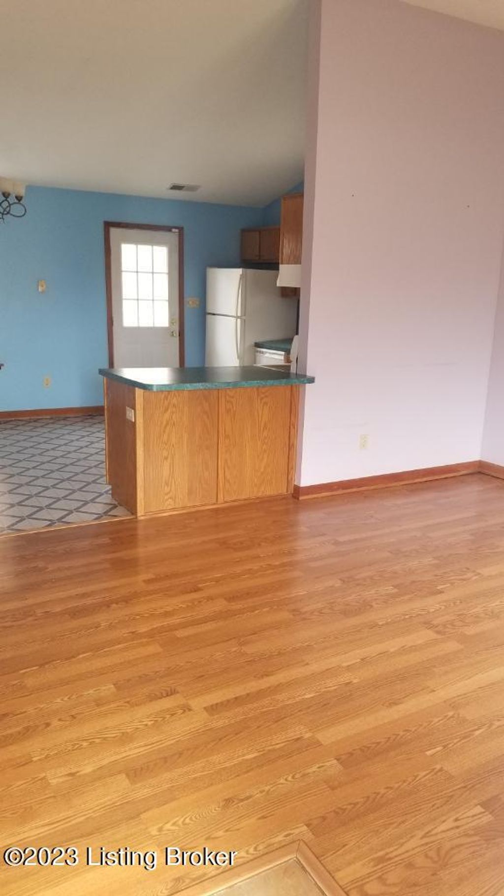 Photo of 9408 Pirouette Ave, Fairdale, KY 40118 (MLS # 1717875)