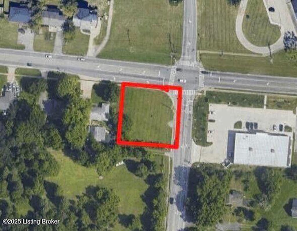 Photo of 7700 Smyrna Pkwy, Louisville, KY 40228 (MLS # 1711677)