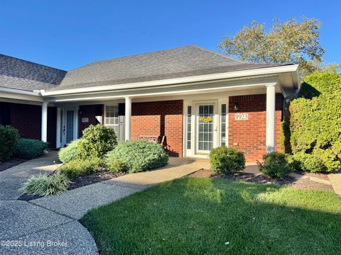 Photo of 9923 Chenoweth Vista Way, Louisville, KY 40299 (MLS # 1701552) Photo of 9923 Chenoweth Vista Way, Louisville, KY 40299 (MLS # 1701552)