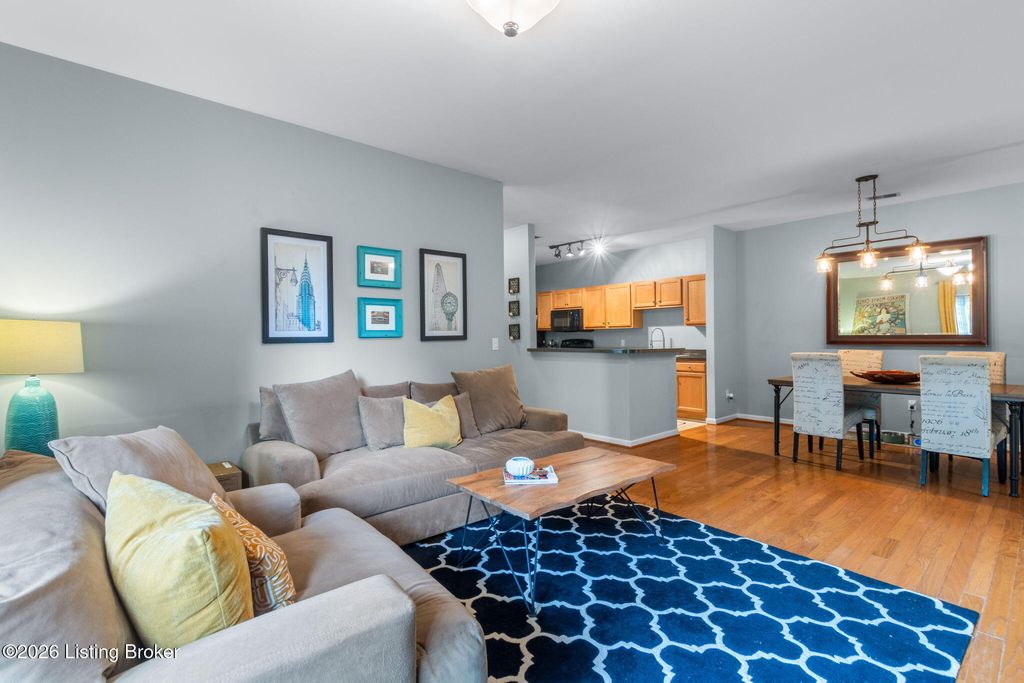 Photo of 9606 Preston Spring Dr #104, Louisville, KY 40229 (MLS # 1722966)