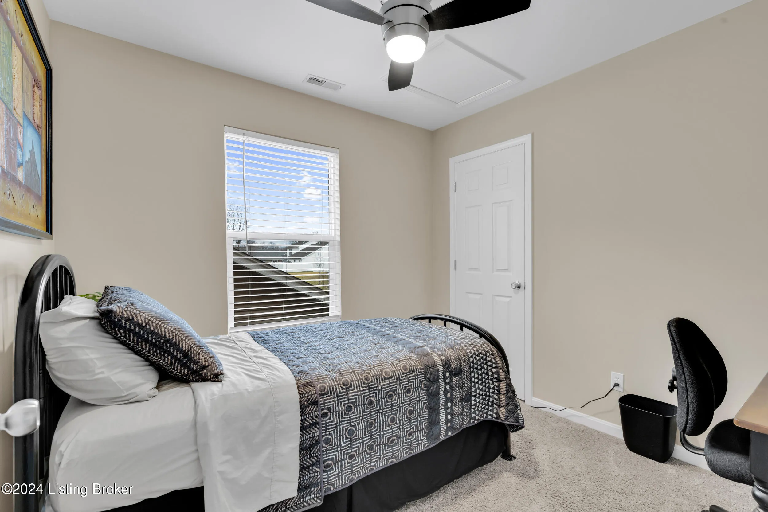 Louisville, Kentucky 40228, United States, 3 Bedrooms Bedrooms, ,3 BathroomsBathrooms,Residential,Active,31128